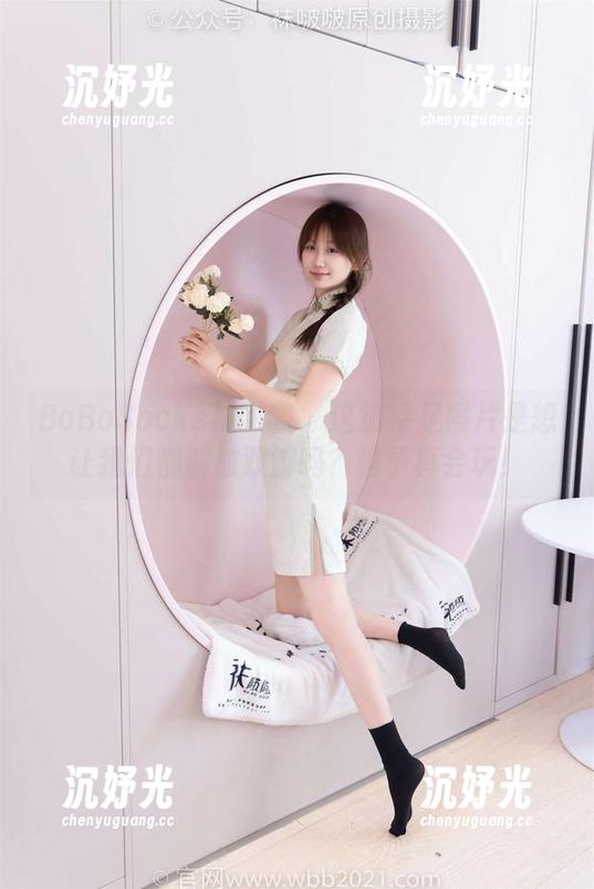 BoBoSocks袜啵啵 - 这组裸足照片是想让我们都解放双脚吗？稚予真会玩！