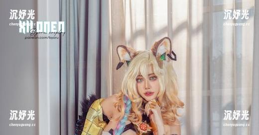 看Byoru的最新写真：妮姬D，不如我来做她的随身小跟班？