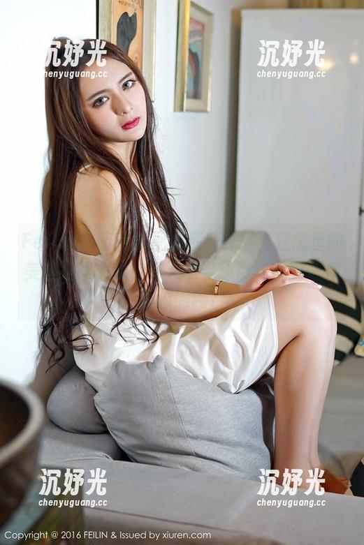 Feilin嗲囡囡 - 配上那条礼服，江念鱼的美图是强力推！有人能空降帮我找到一件相似的吗？