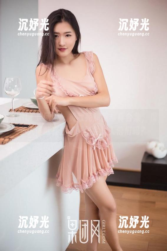 GIRLT果团网 - 黄歆苑旗袍写真合集，很多人可能在偷瞄，你会加入他们吗？