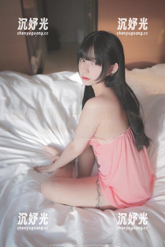 别出门了，Hizzy(히지)的夏天新作品在这里等你！真心推荐。