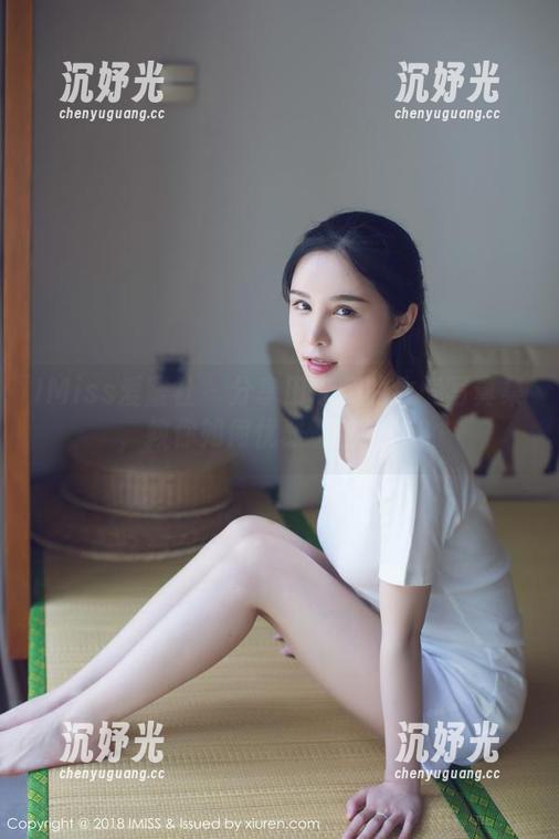 IMiss爱蜜社 - 分享田老师的牛气写真集，教你如何优雅‘出奶’？