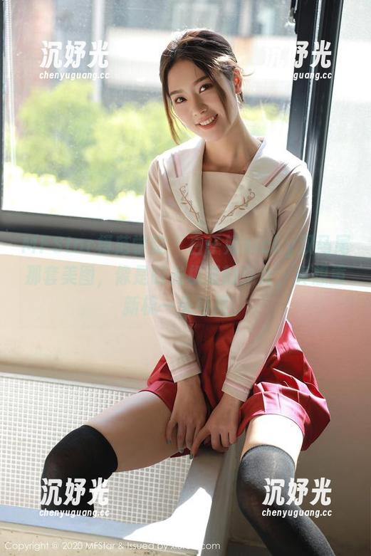 MFStar模范学院-白子嫣nicky MFStar模范学院 - 白子嫣nicky双马尾那套美图,像是时光机里的少女,真想重新梳一头马尾。