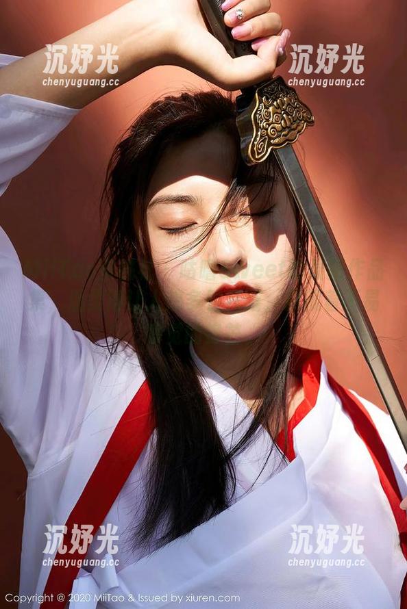 MiiTao蜜桃社 - 咕噜Sweet的最新作品集，温柔得让人想多看几眼，却藏着不易察觉的锋芒。