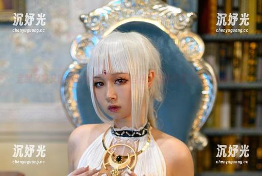 定制又黄又暖心的PAKI草莓酱自拍，还是不至于让人太脸红吧？