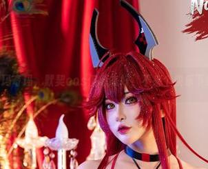 Tiny Asax玛奇玛，默契cos但心态好，不来个快乐下载怎能解渴？