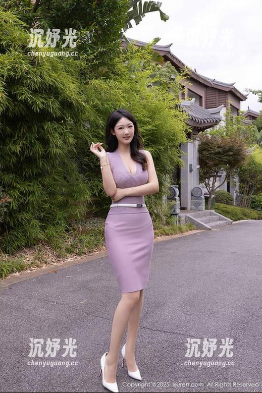 Xiuren秀人网 - MODEL伊若女仆——一个网盘下载后你可能不想见到的版本…