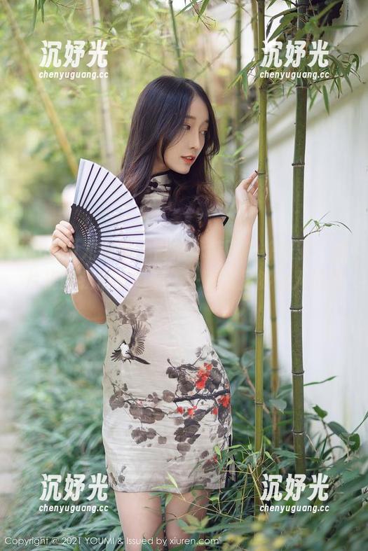 YouMi尤蜜荟 - 高清泳装下的徐安安，图片提醒我们有时候，一眼就足够让人沉迷。