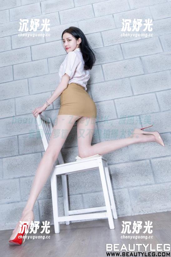 beautyleg - Zoey的JK，原图完美，套图一箩筐，又不想拍得太好。