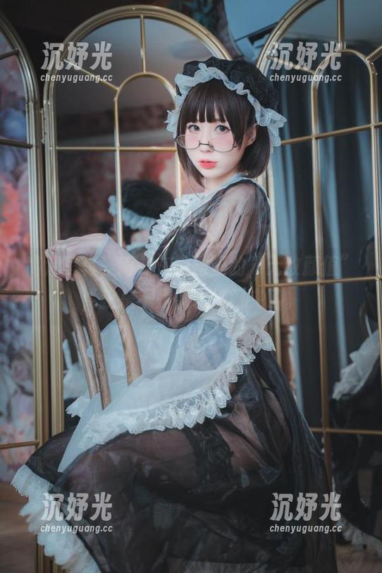 高清写真，南鸽在校园里的“无敌颜值”，我是不是脑袋被门夹了。