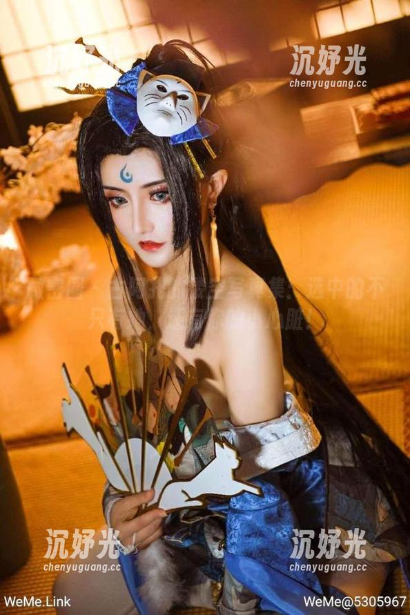 微密圈 - 古阿扎的镂空写真集：选中的不只有她，还有你的小心脏！