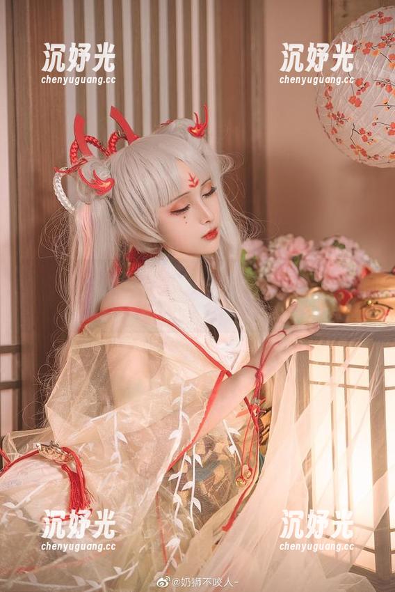 突破次元壁！奶狮不咬人的裤里丝网盘更新了：速来围观！