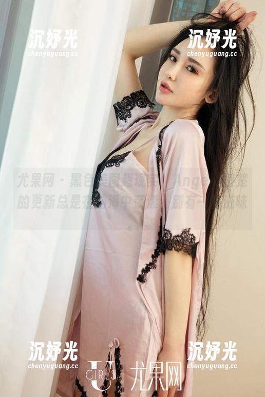 尤果网 - 黑色美图超现实，Angela楚楚的更新总是在脑海中荡漾，别有一番滋味。