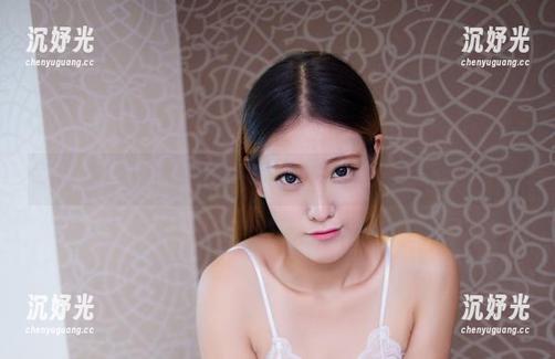 尤物馆 - Kely香香的内衣合集，原图拍摄的清新气息你能捕捉到吗