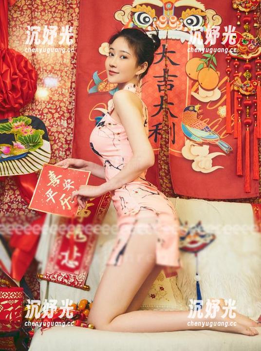 小声说，洗衣房的清新，年年Nnian的作品里都是不一样的氛围。