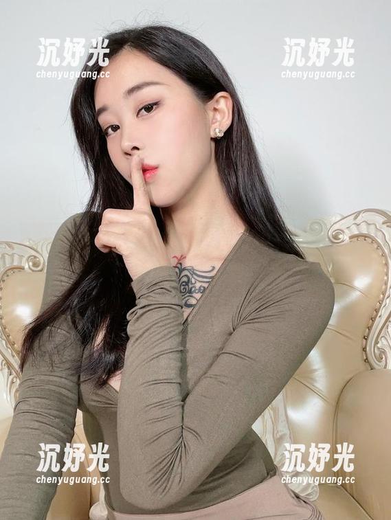 微密圈 - 在张老师的作品集中，豹纹女人的魅力悄悄游走