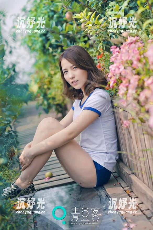 推女神 - 黄可christine的纯白作品集：好吧，我承认，这资源我都想要！