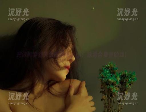 把泳裤穿到天涯的樱晚gigi：泳池合集里的戏！