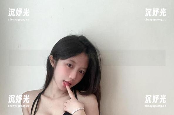 微密圈 - 红裙与夏日，火龙果羊的写真原图，忽然好想也来一组。