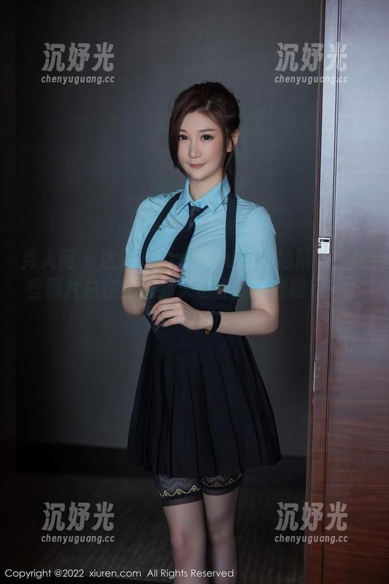 秀人网 - 达人媃柔rourou的旅拍精选：这些照片总在暗示我，也许我该去旅行一下？