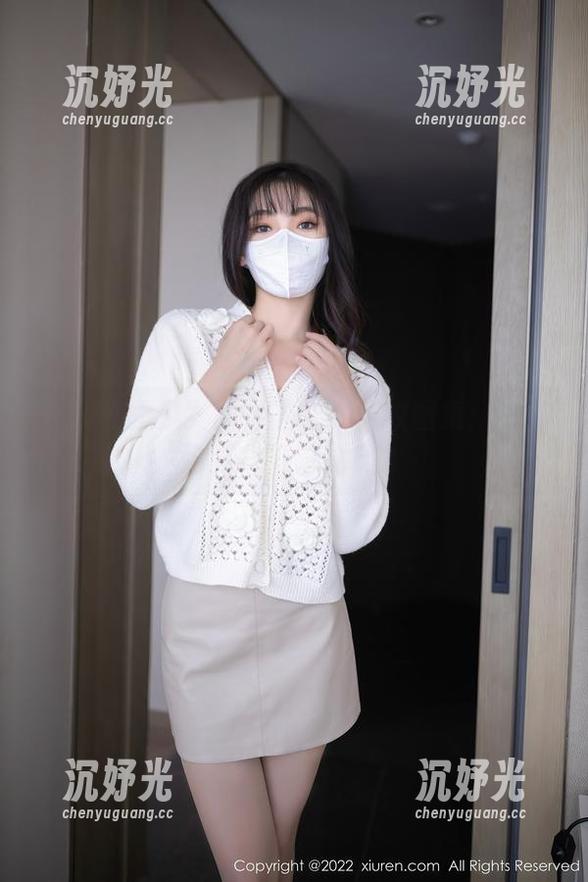 秀人网-少女心雪雪 秀人网 - 少女心雪雪的大豹纹图集:是在给野兽开派对吗?