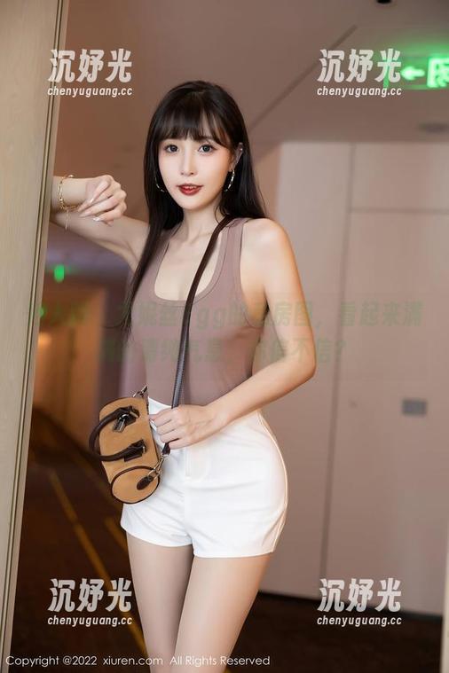 秀人网 - 尤妮丝Egg的私房图，看起来满满的清纯气息，你信不信？