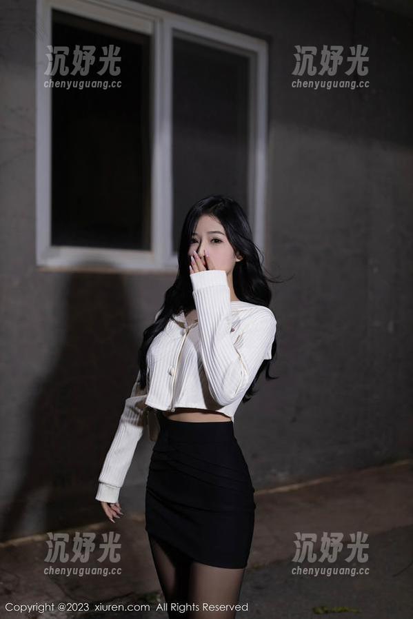 秀人网-柚子178 秀人网 - 柚子178在浴缸里琐碎日常:图集竟让我想起了童年