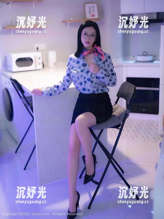 秀人网 - 软软爱吃肉的豹纹写真合集，哦，那个姿态，咋就撩到了呢…不只是视觉的碰撞，多了点意味…