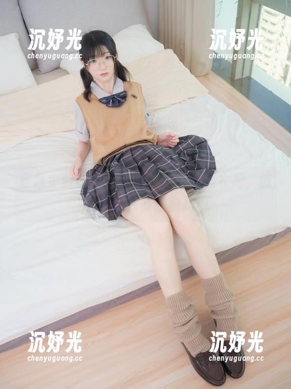 紧急企划 - 资源狂欢：小恩的连衣裙，能不能给我多点视角！