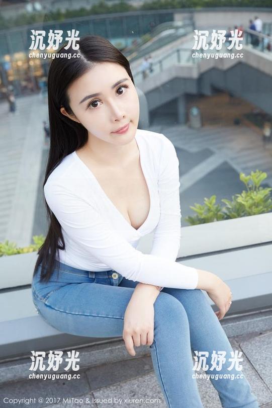 蜜桃社 - 在小魔女lily的图册中找寻天使的踪迹：原图成谜