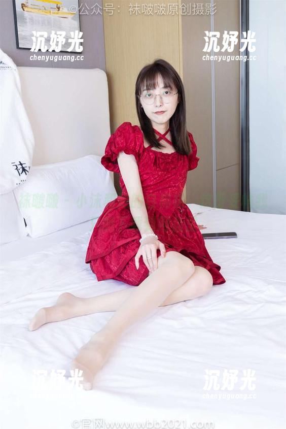 袜啵啵 - 小沫和她的白棉袜，这份妥帖我只想下载到网盘里