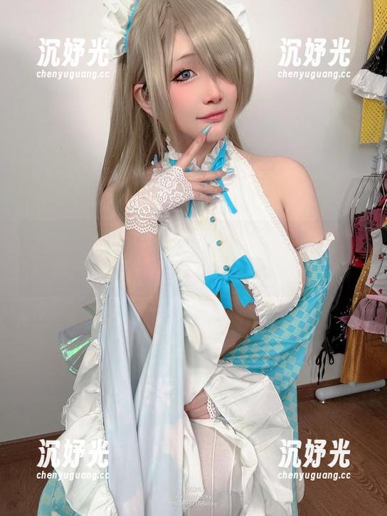 在贝贝琪Becky的图库里？想必娜嘉又带来了些“惊”、”喜“吧！