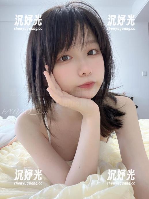 迷之呆梨的设计怎么总能在图片中窜出意外惊喜，作品Blue理智戒断失败！
