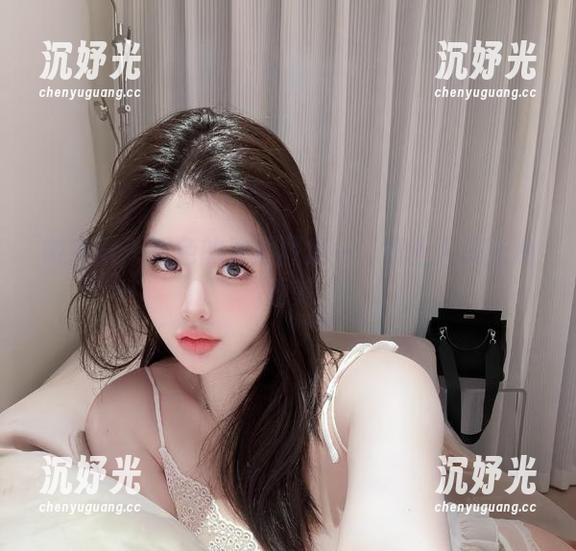 微密圈 - 阿色的泳池图集——线上人美泳池更美