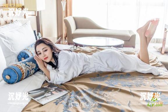 青豆客 - 如何通过双人写真获取更多点赞秘籍？苏糯米Mi给你来一出精彩分享！
